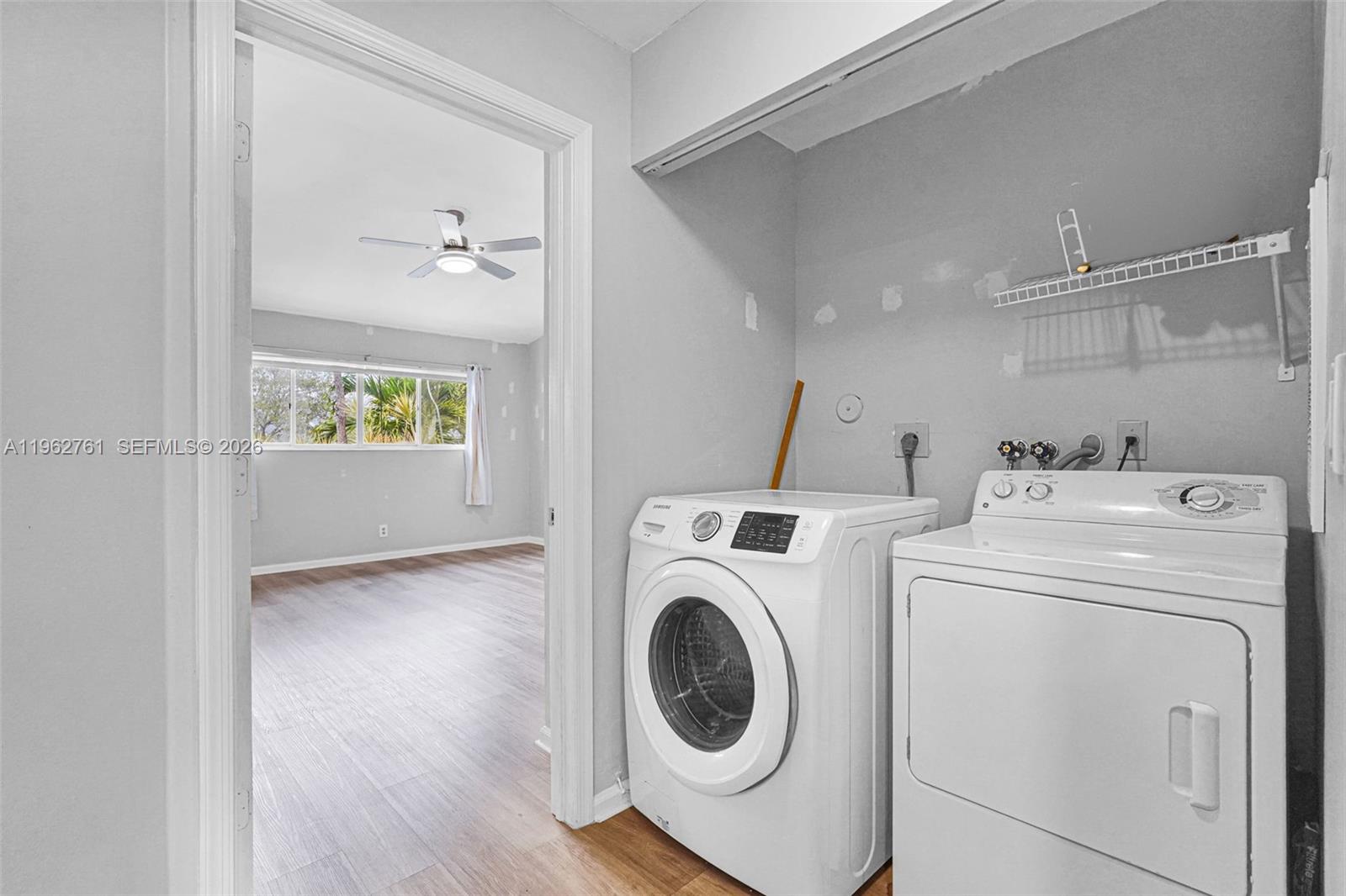 2149 W Discovery Cir W