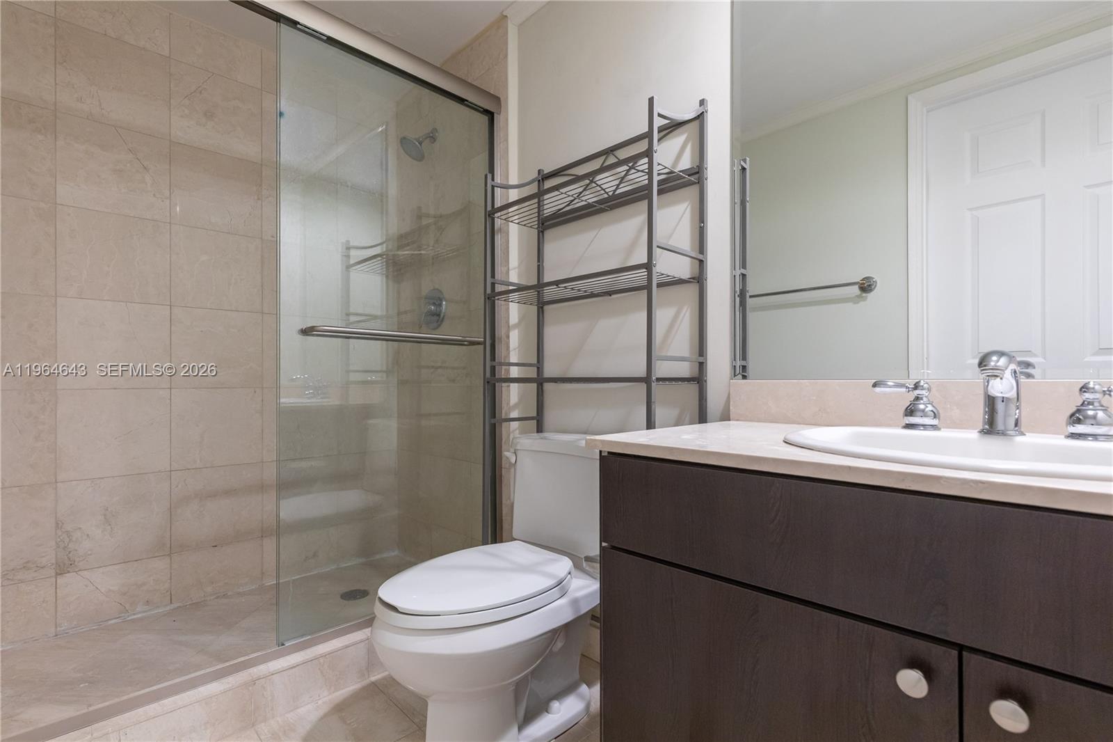 3370 NE 190th st # 2007