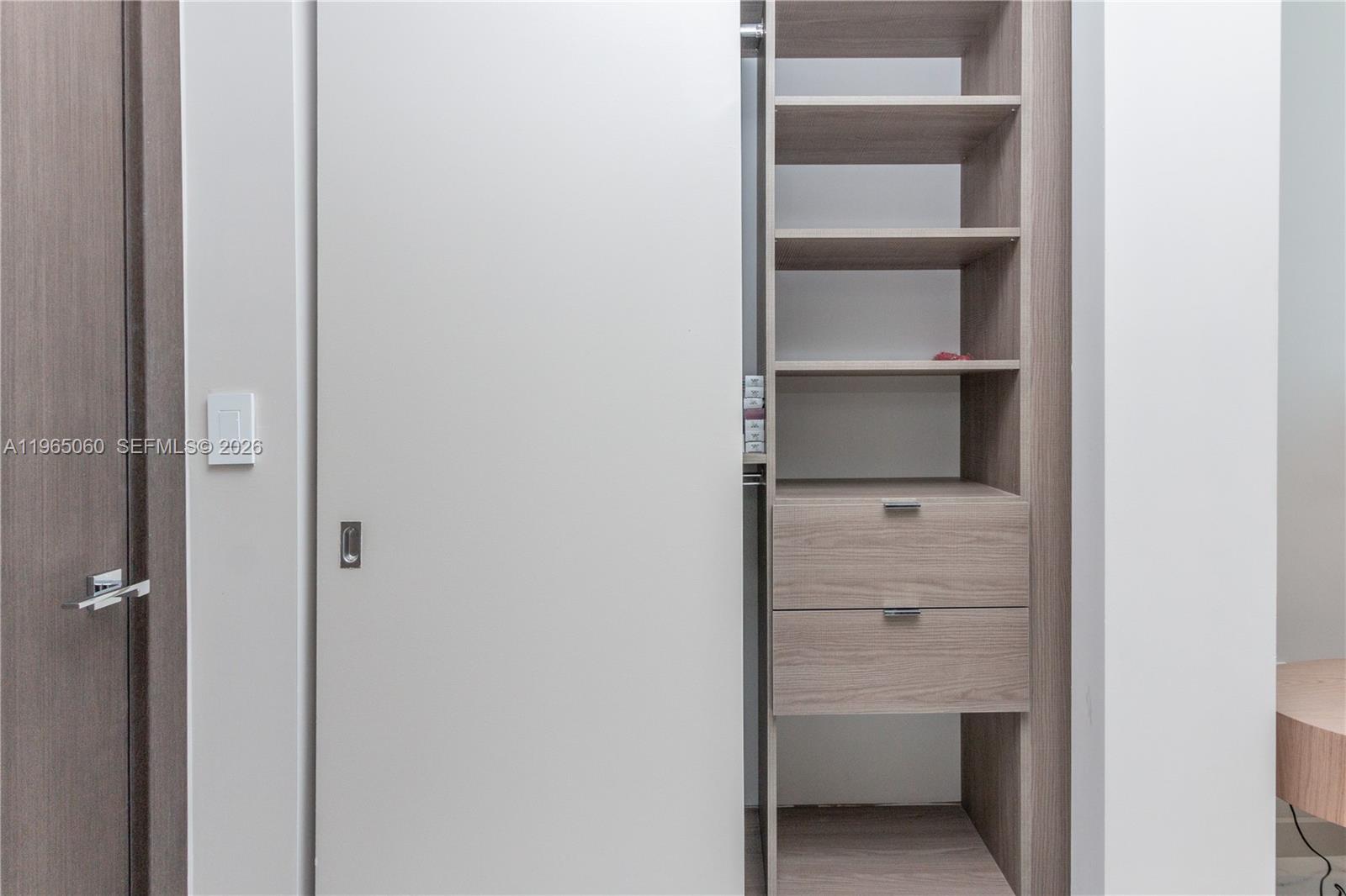 851 NE 1st Ave # 4611