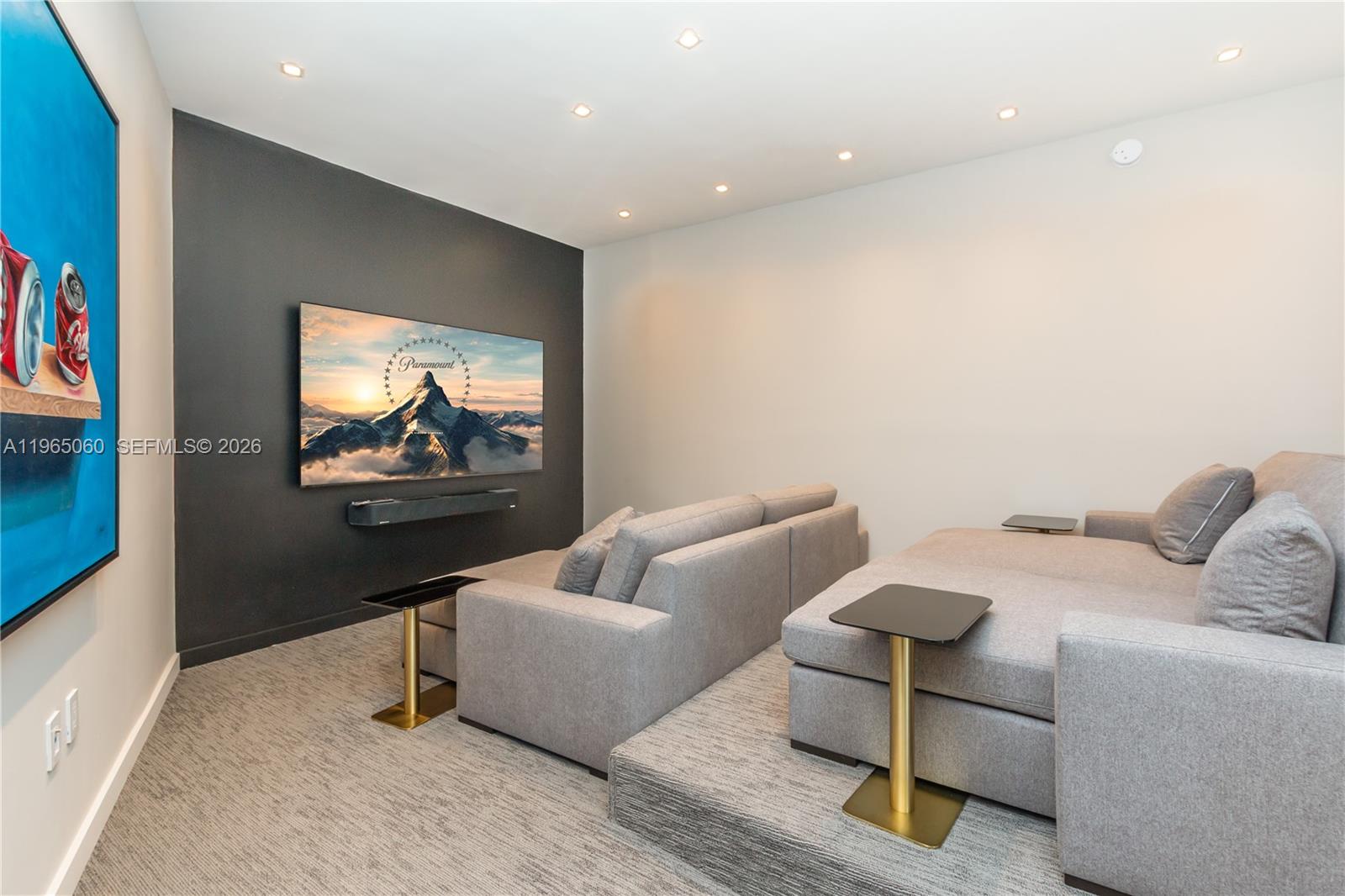 851 NE 1st Ave # 4611