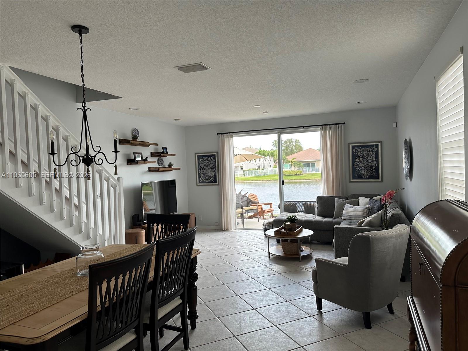 3776 San Simeon Cir