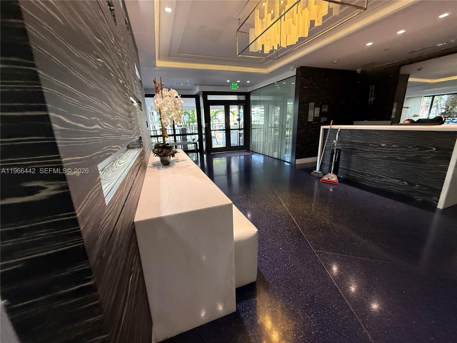 4301 Collins Ave # 208