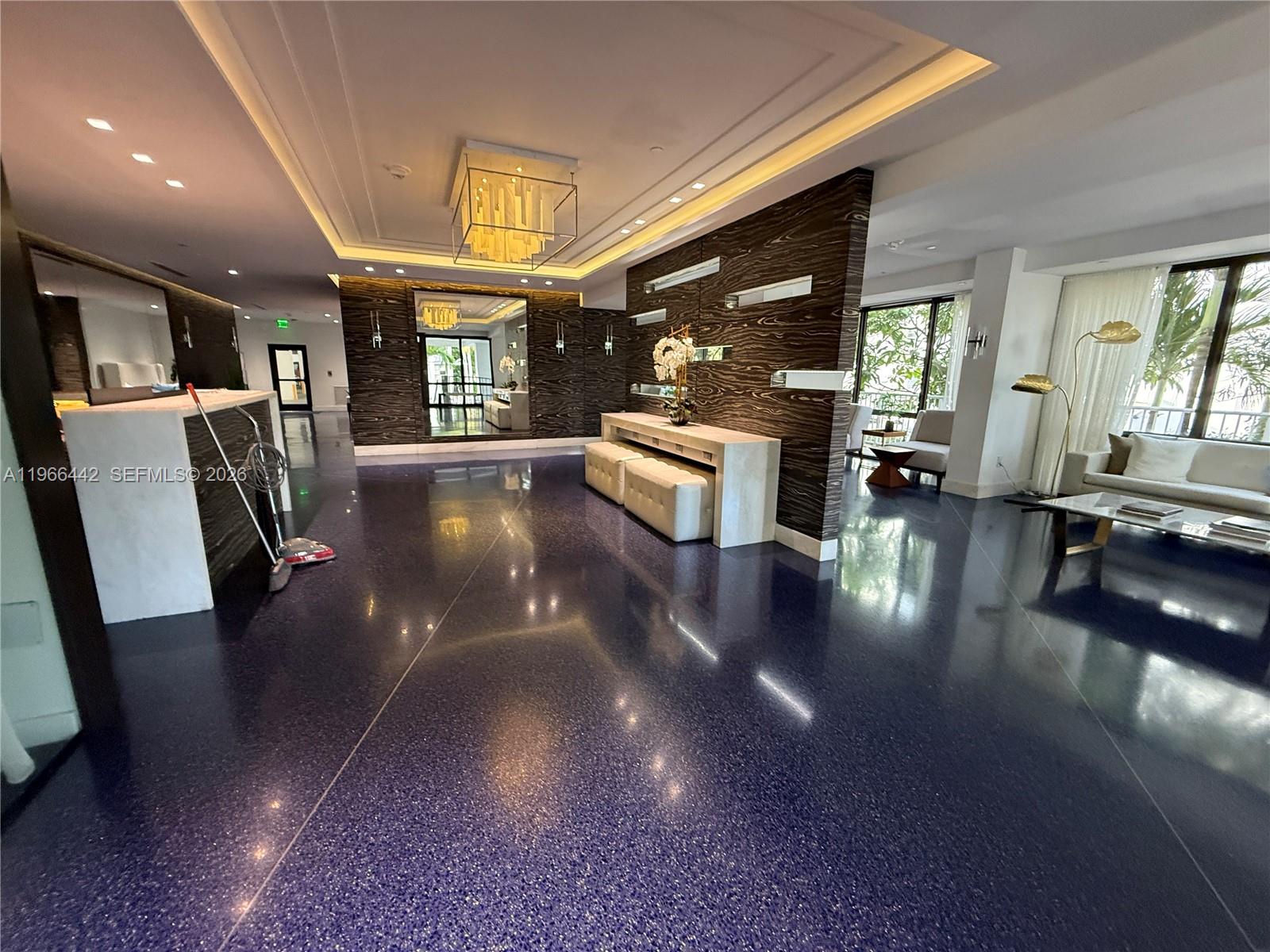 4301 Collins Ave # 208