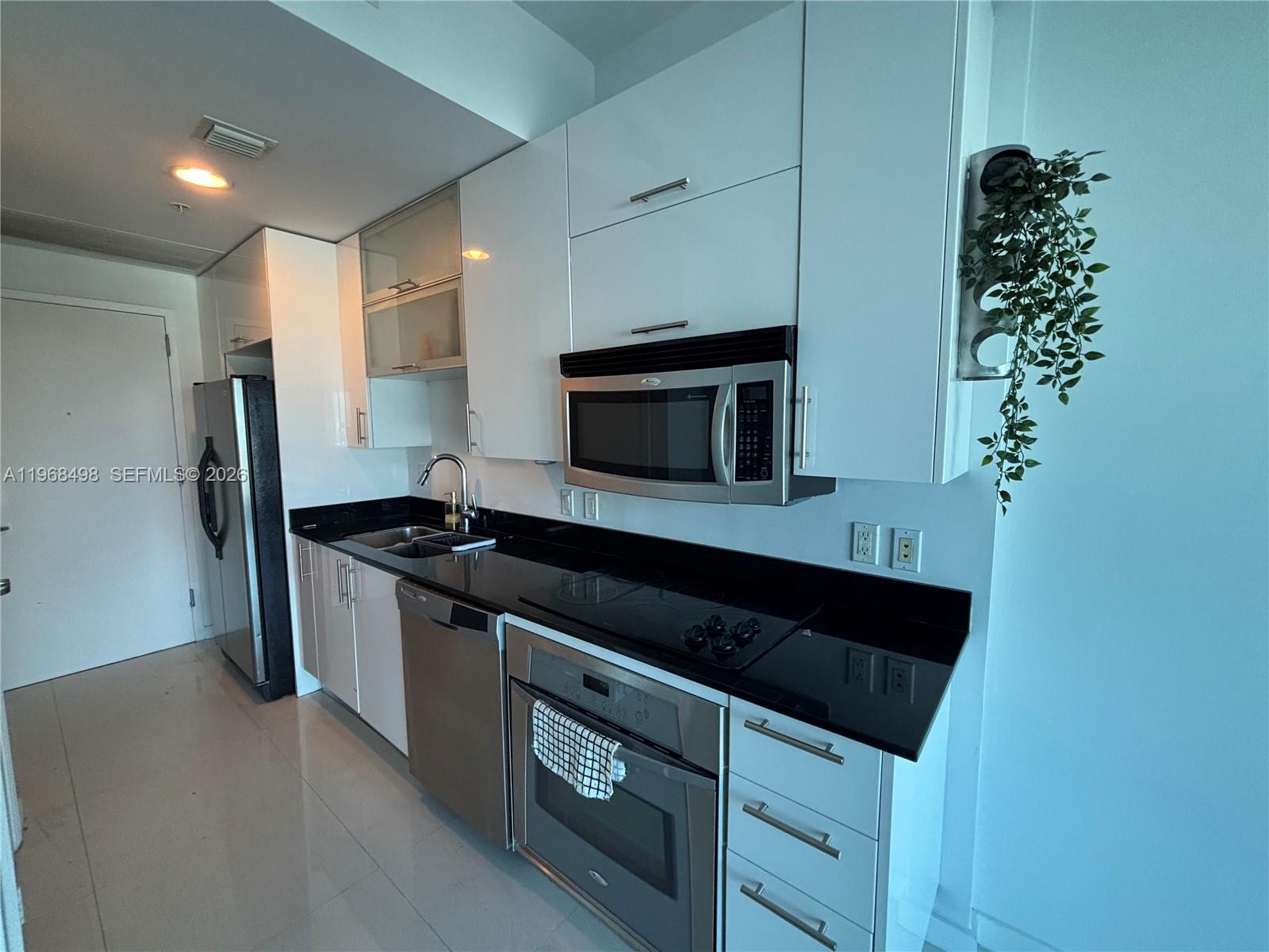 60 SW 13 ST # 1415