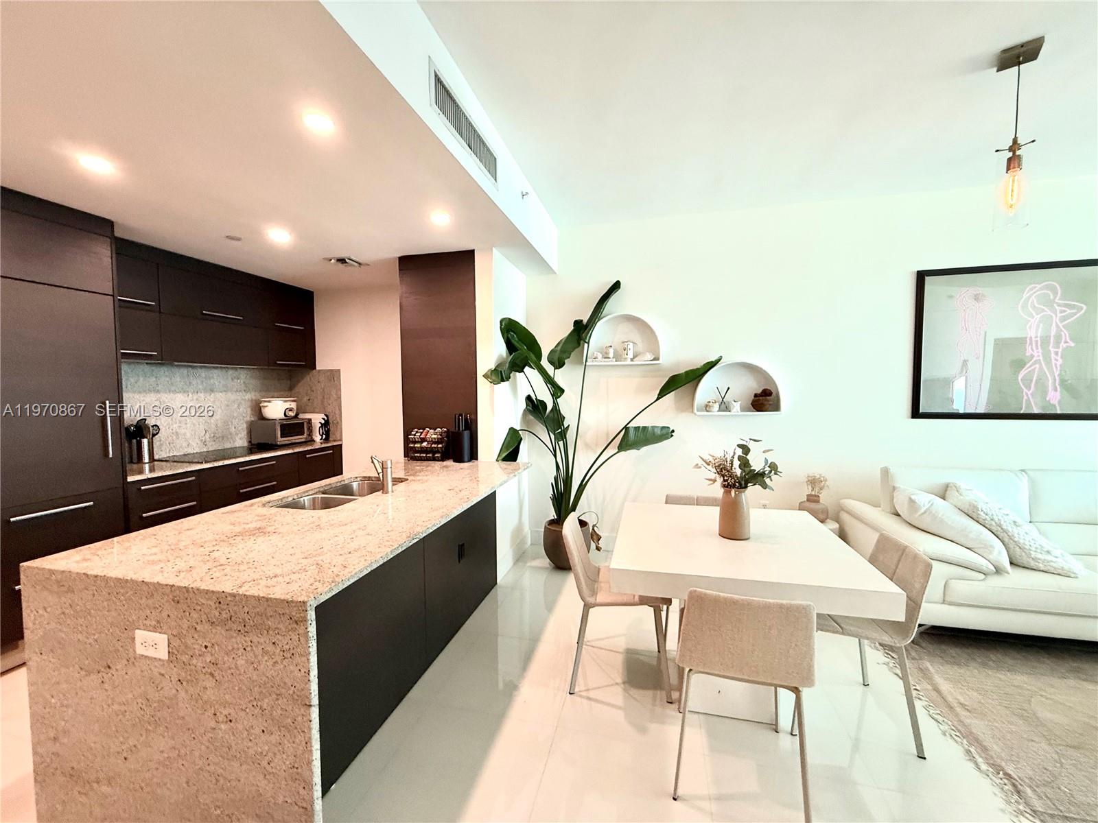 900 Biscayne Blvd # 3110