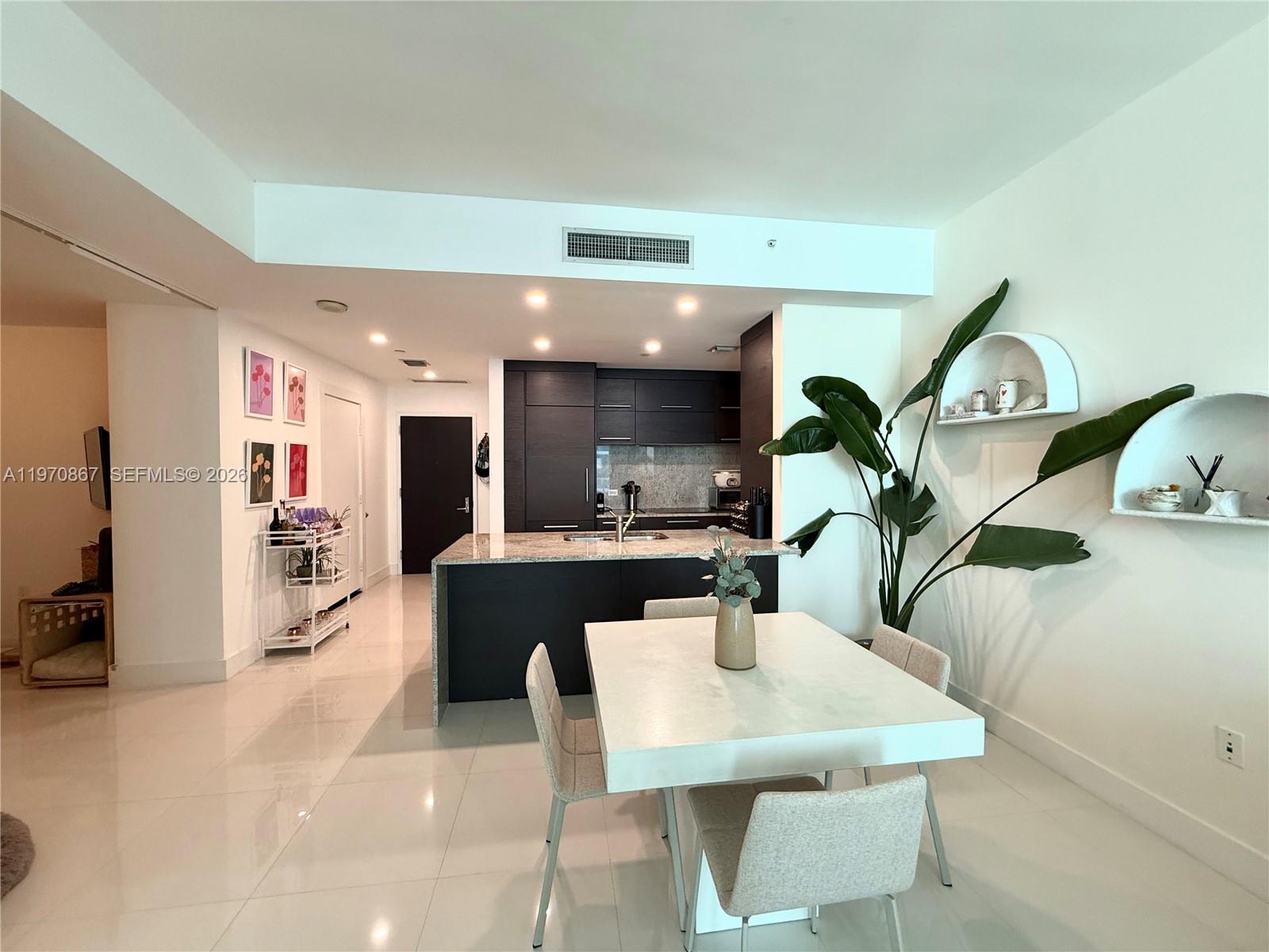 900 Biscayne Blvd # 3110