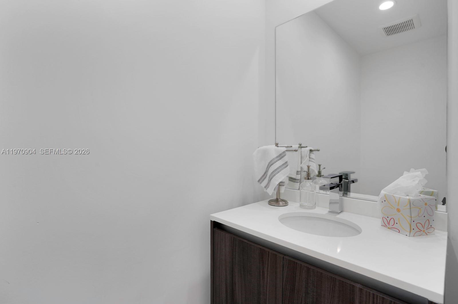 488 NE 18th St # 3804