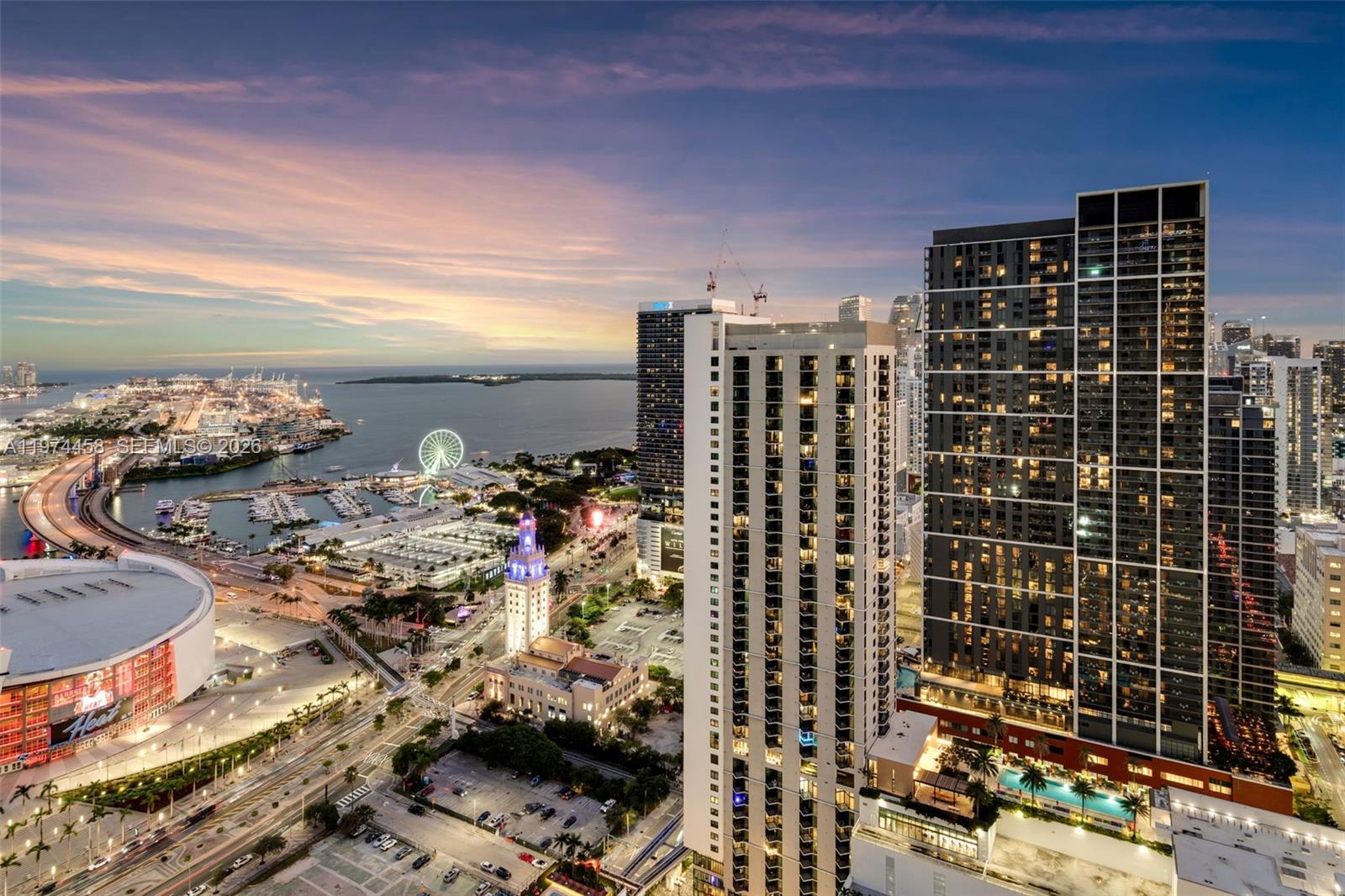 851 NE 1st Ave # 15 Unit: 4009 + Cabana 15