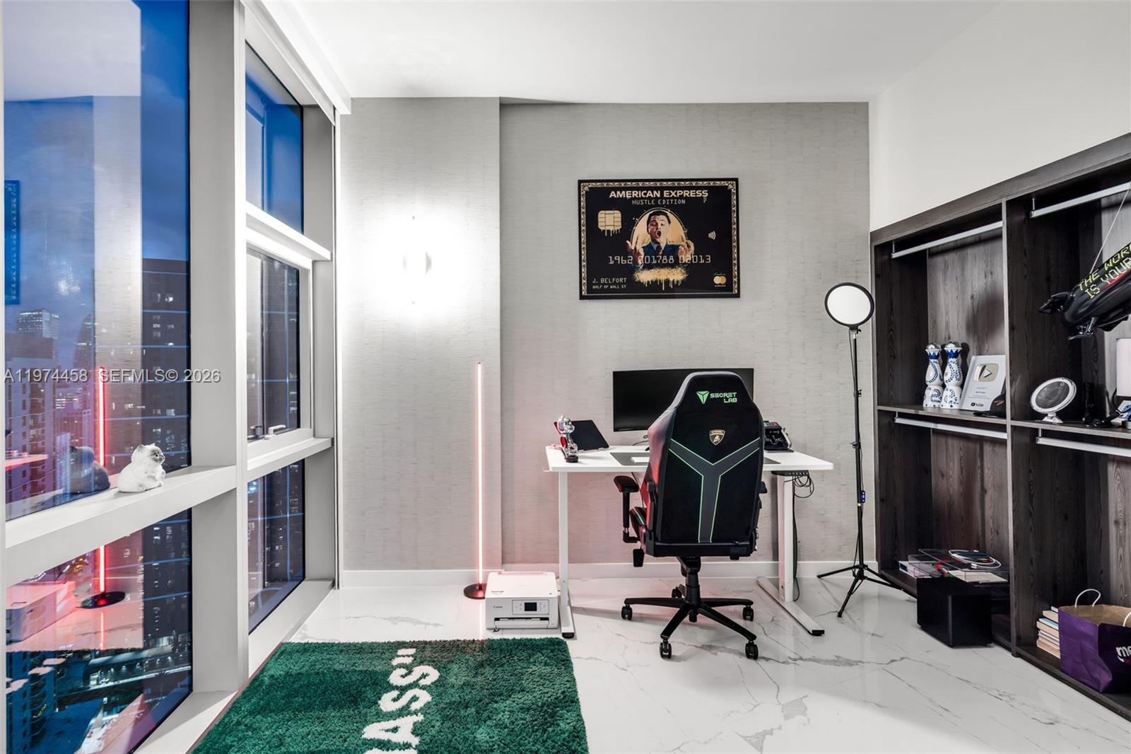 851 NE 1st Ave # 15 Unit: 4009 + Cabana 15