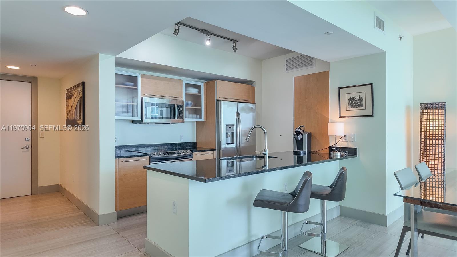 951 Brickell Ave # 2910