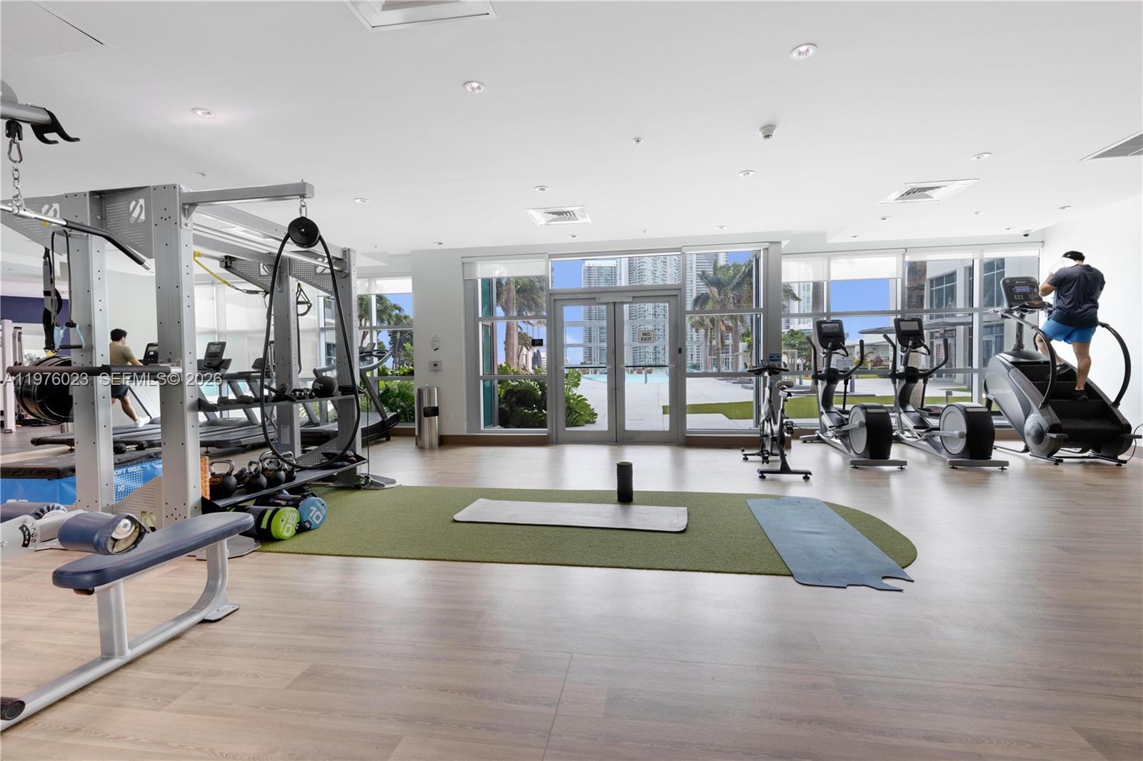 3301 NE 1st Ave # H1506