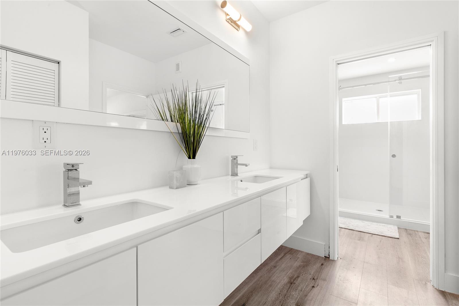 1123 NE 23rd Ter # 1123