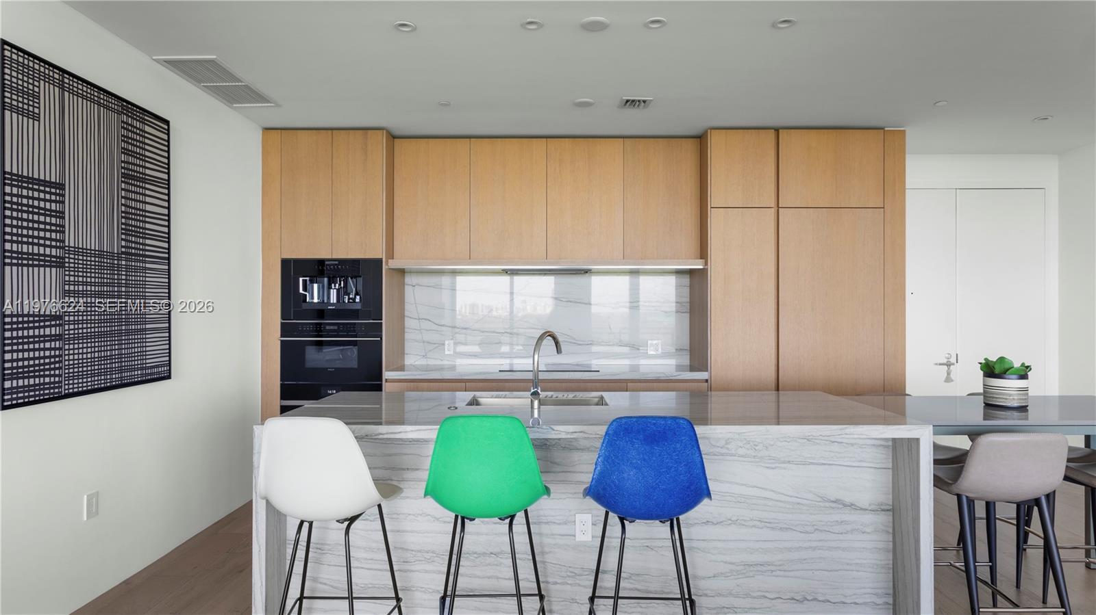 8701 Collins Ave # 604