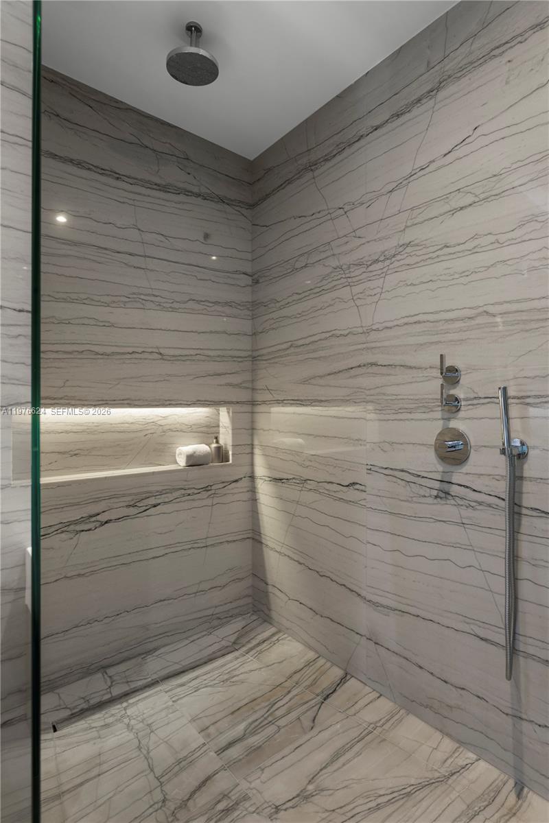 8701 Collins Ave # 604