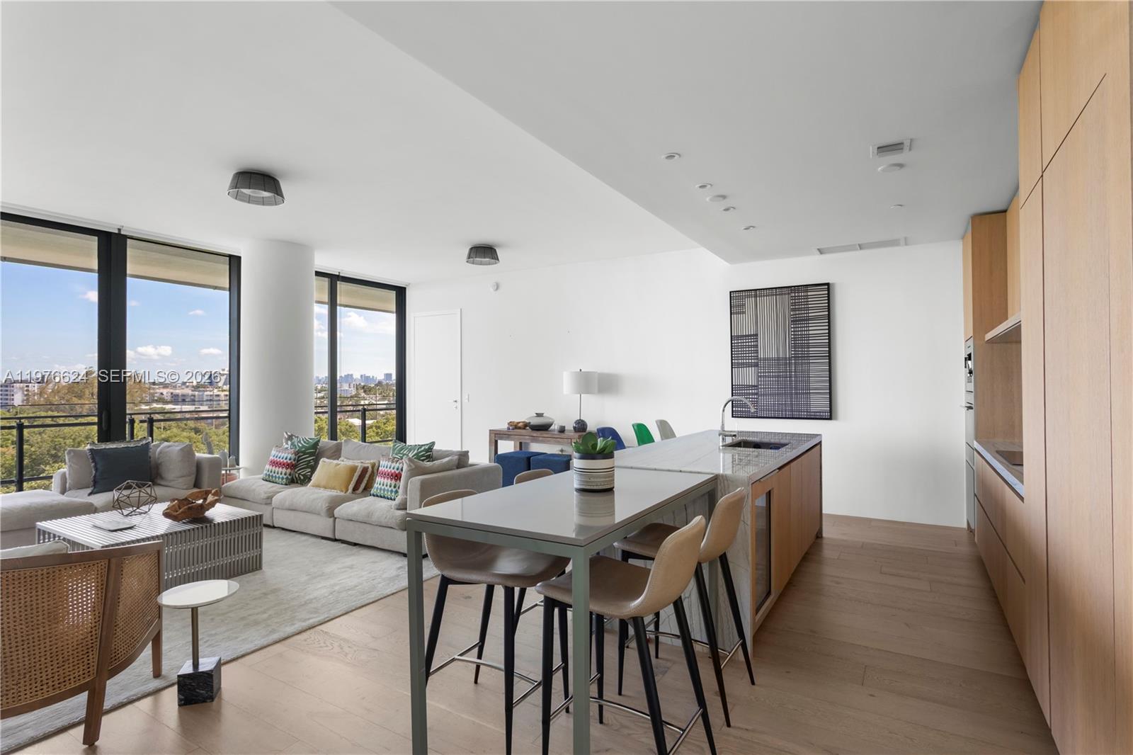 8701 Collins Ave # 604