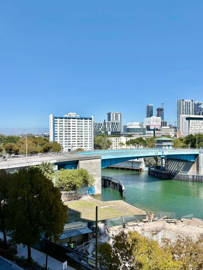 10 SW South River Dr # 603