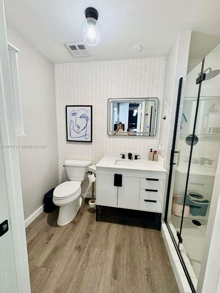 10 SW South River Dr # 603