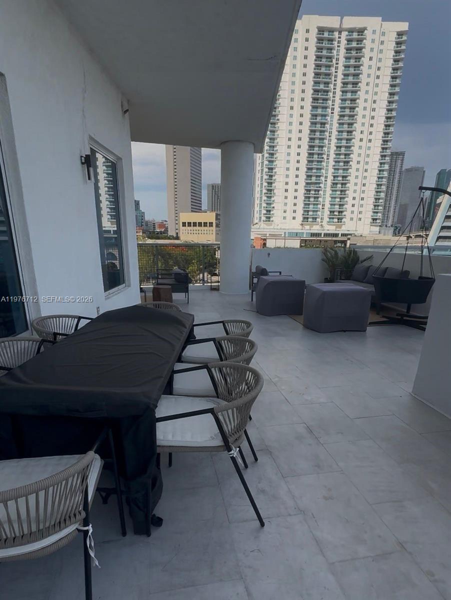 10 SW South River Dr # 603