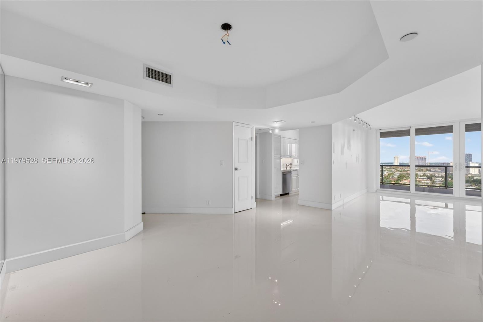 3600 Yacht Club Dr # 1802