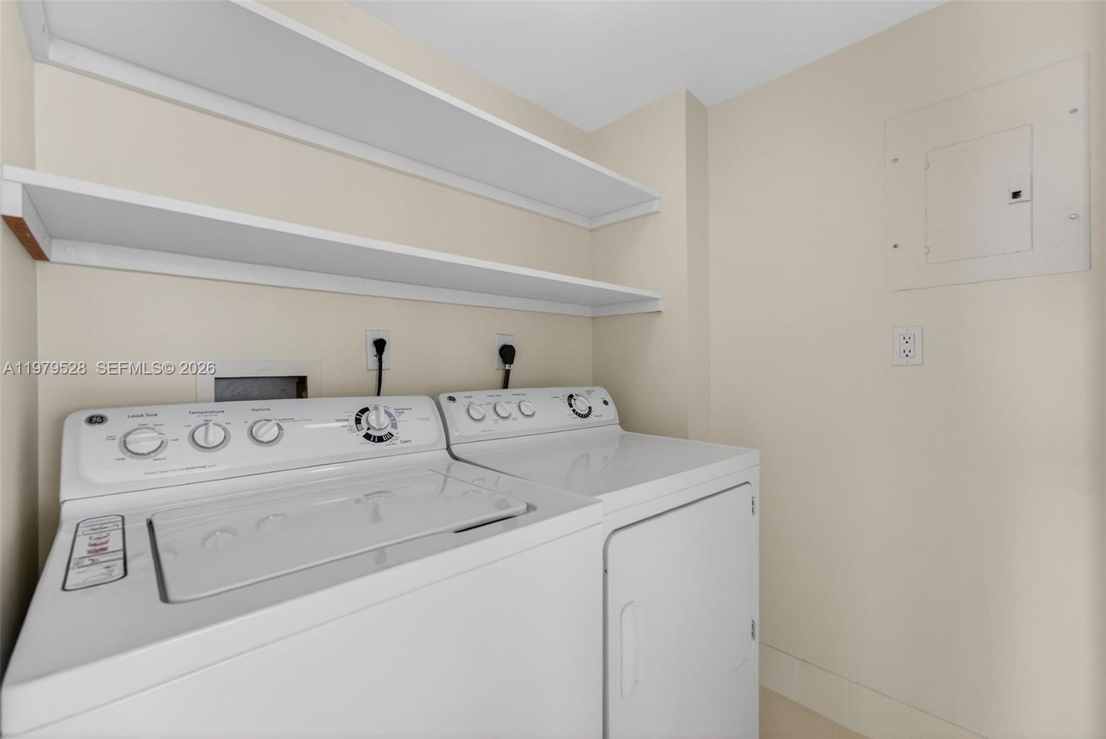 3600 Yacht Club Dr # 1802