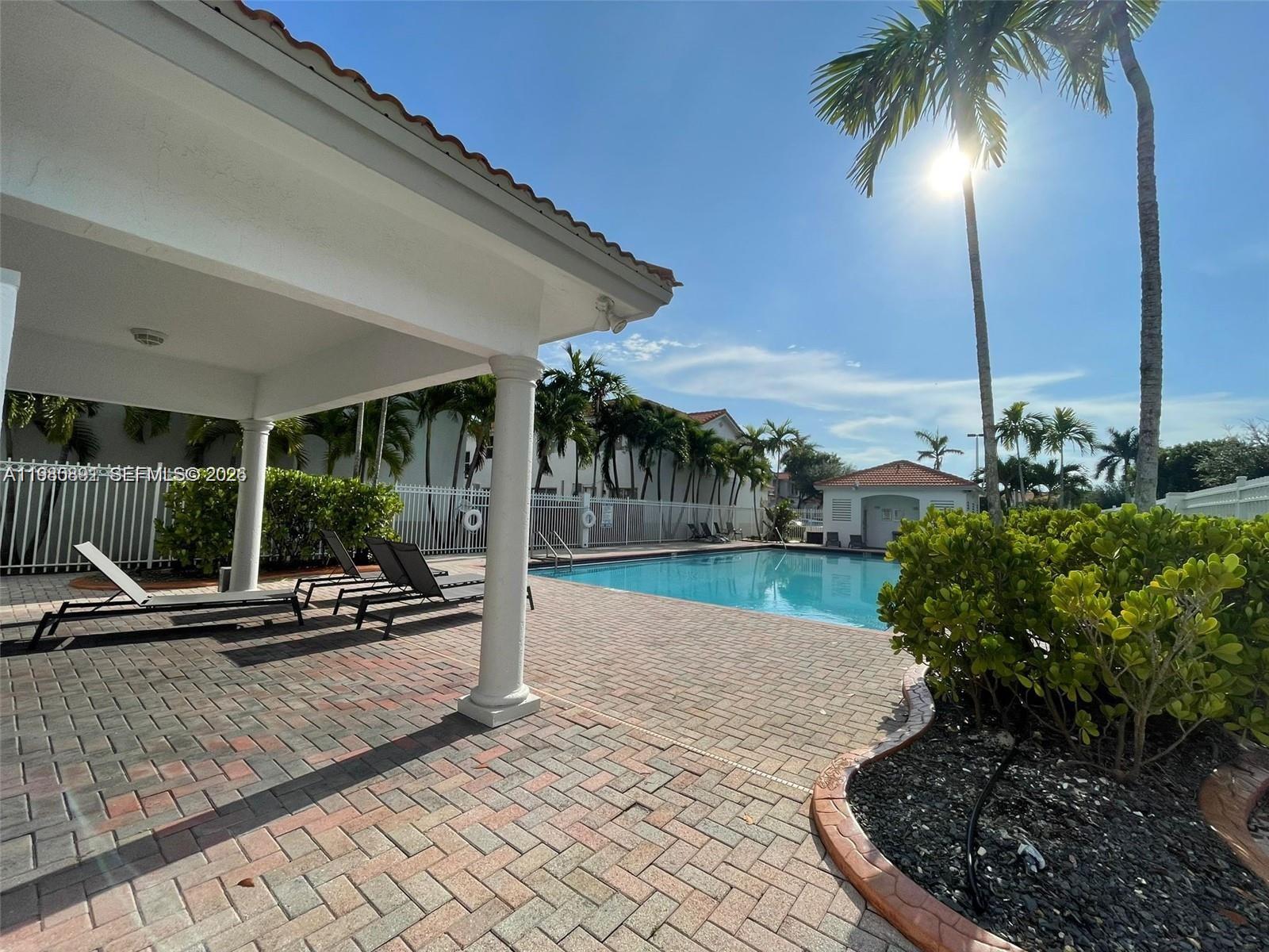 5440 NW 107th Ave # 201