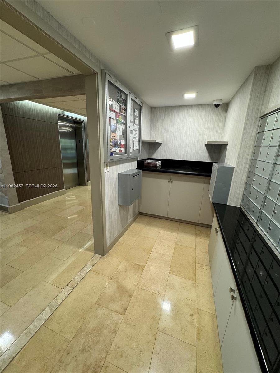 200 SE 15th Rd # 15H