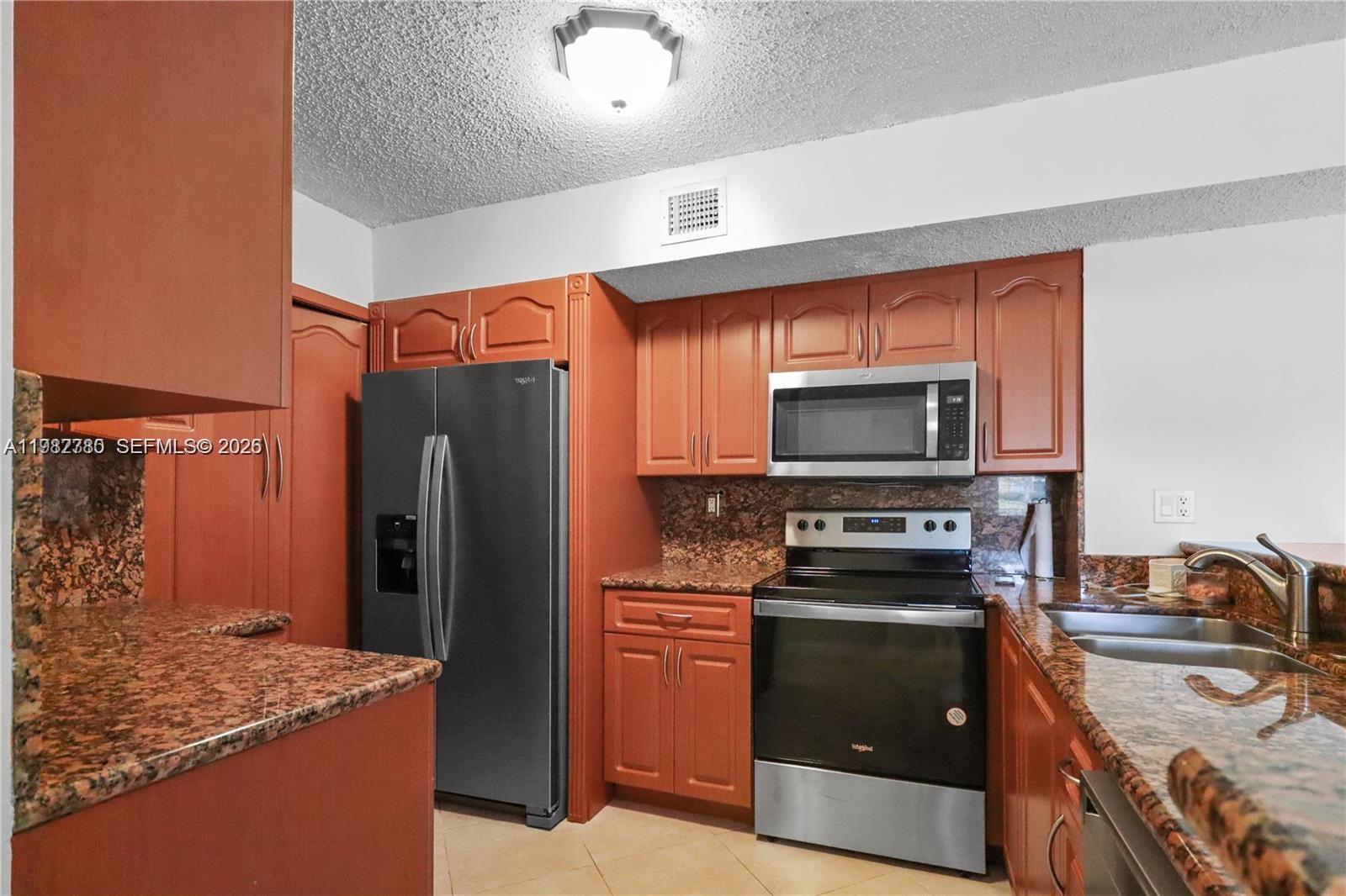 3844 Lyons Rd # 4 Unit: 112-4