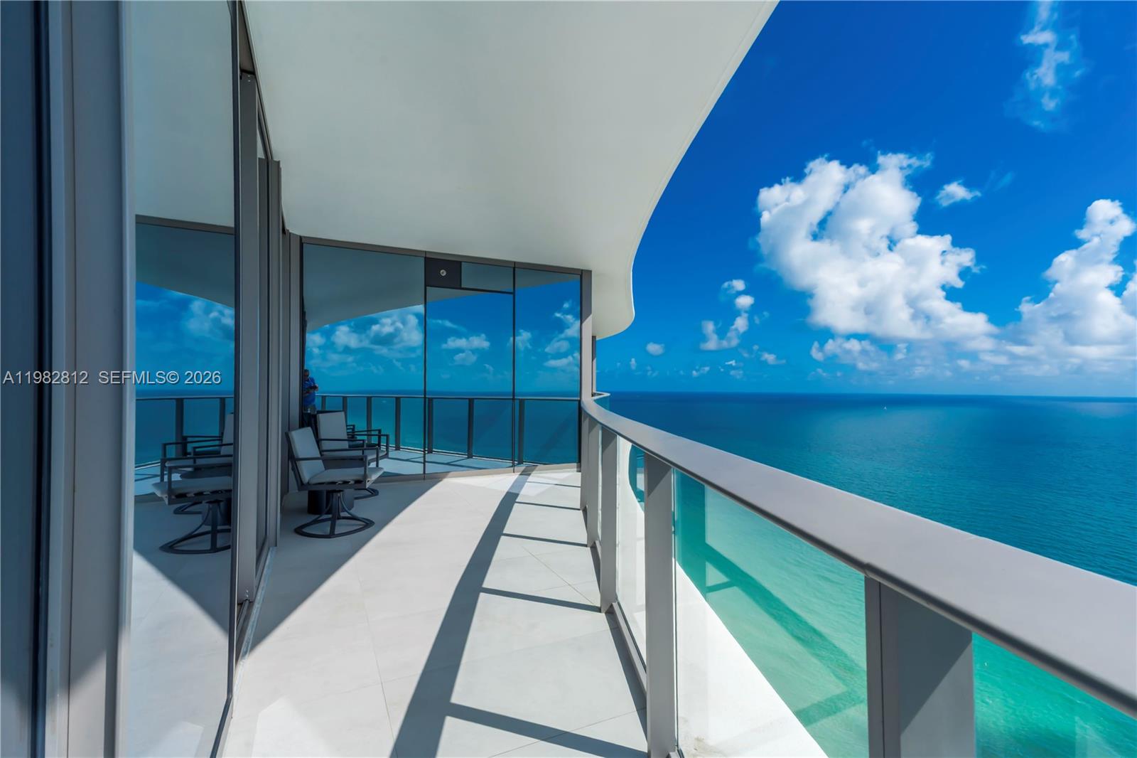 15701 Collins Ave # 2903