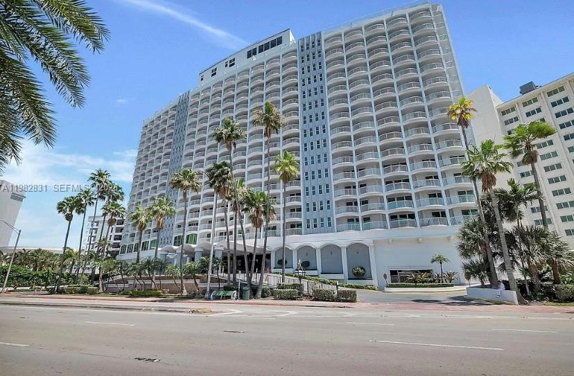 5401 Collins Ave # 411