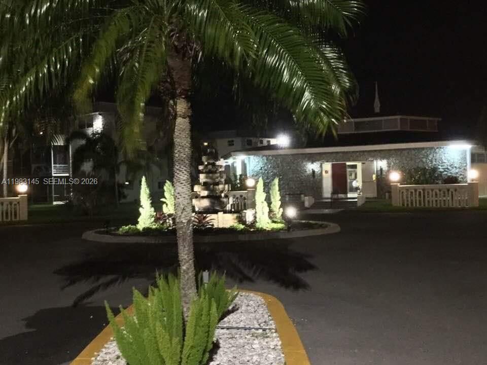 4341 NW 16th St # 308