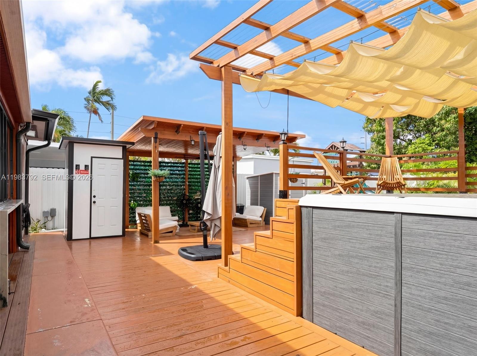 550 NW 58th Ave