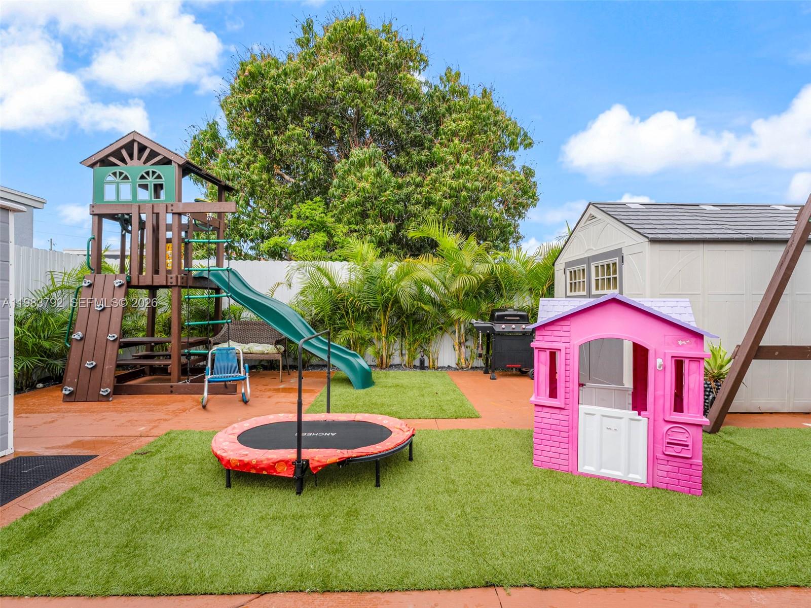 550 NW 58th Ave