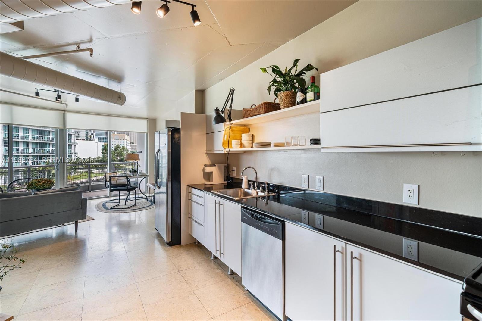 690 SW 1st Court 501