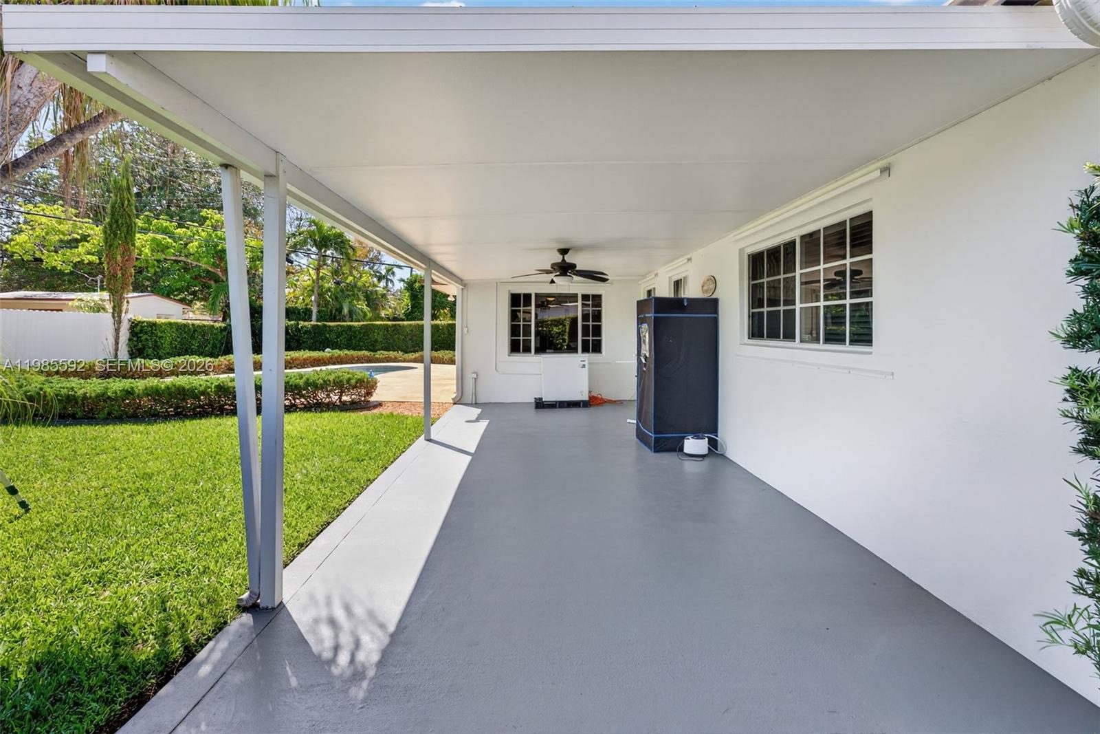 9440 SW 54th St