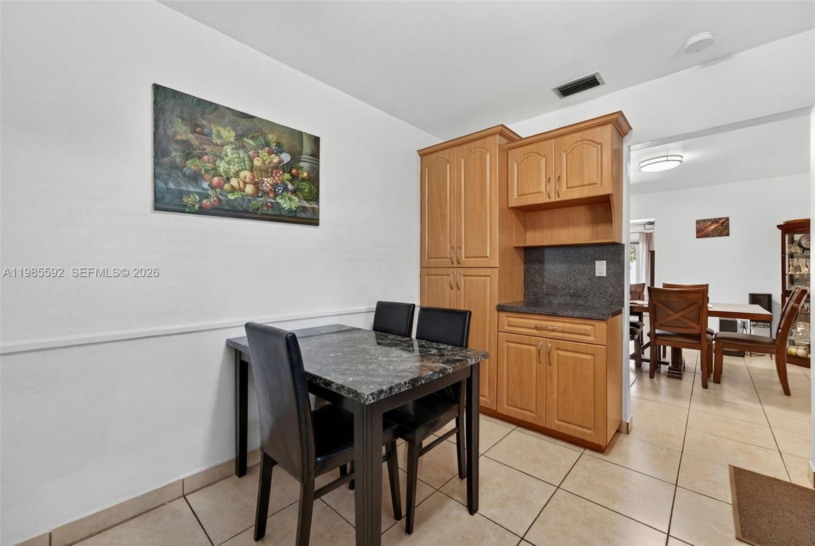 9440 SW 54th St