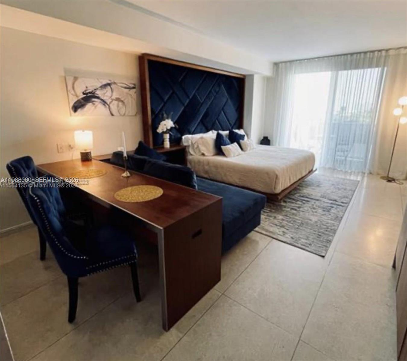 50 Biscayne Blvd # 607