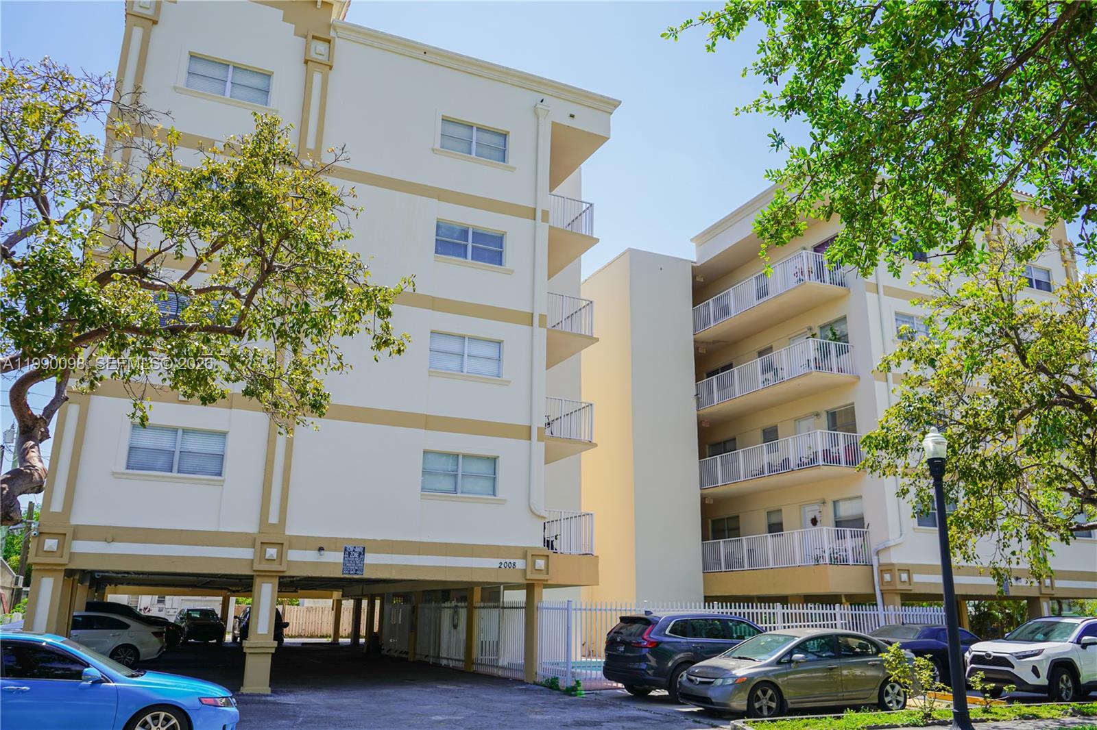 2008 Jackson St # D1