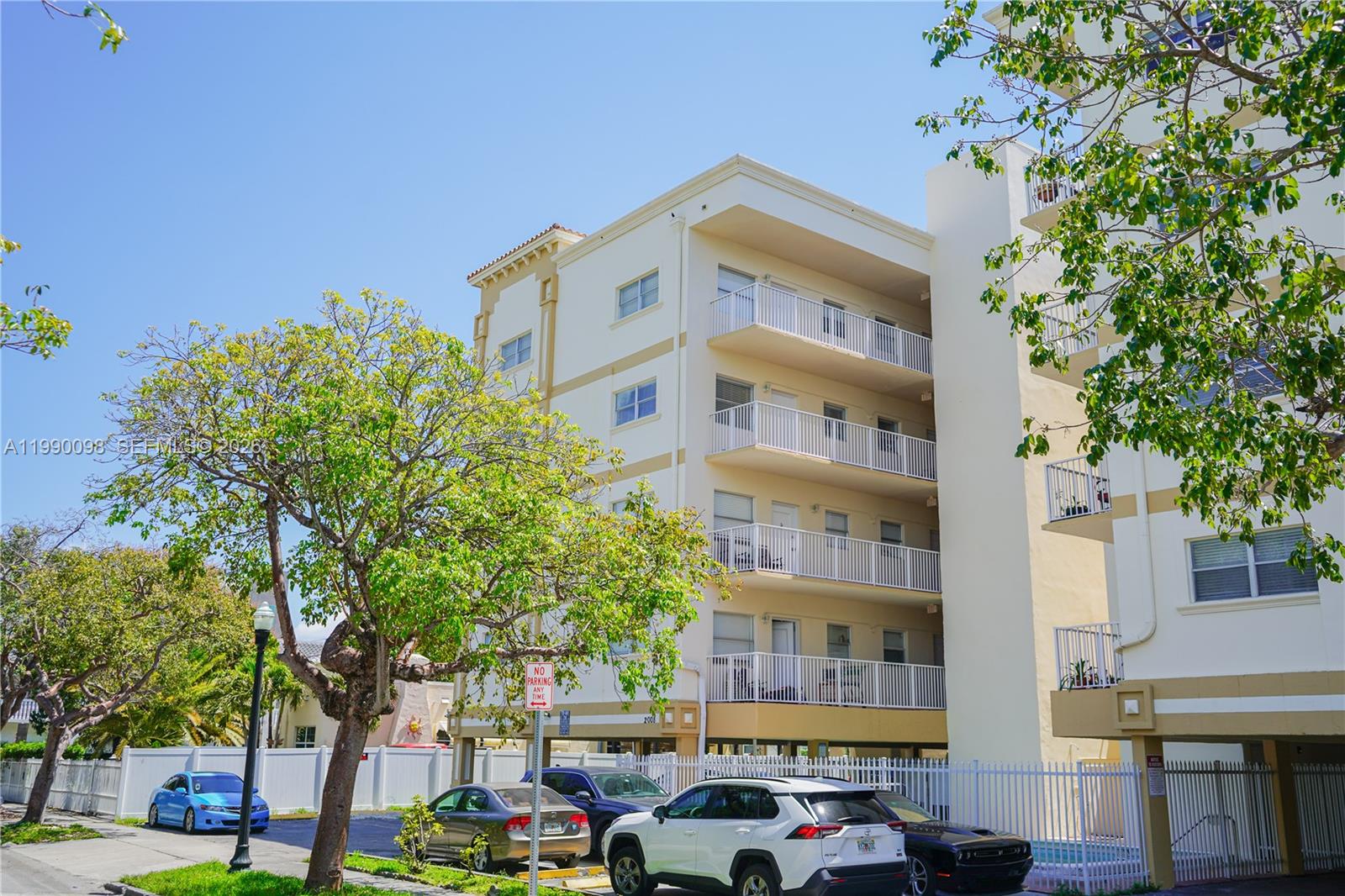 2008 Jackson St # D1