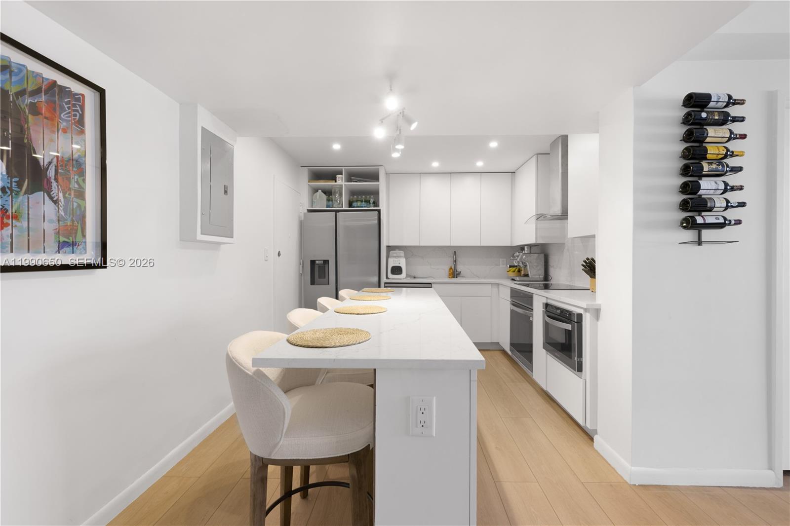 5161 Collins Ave # 411