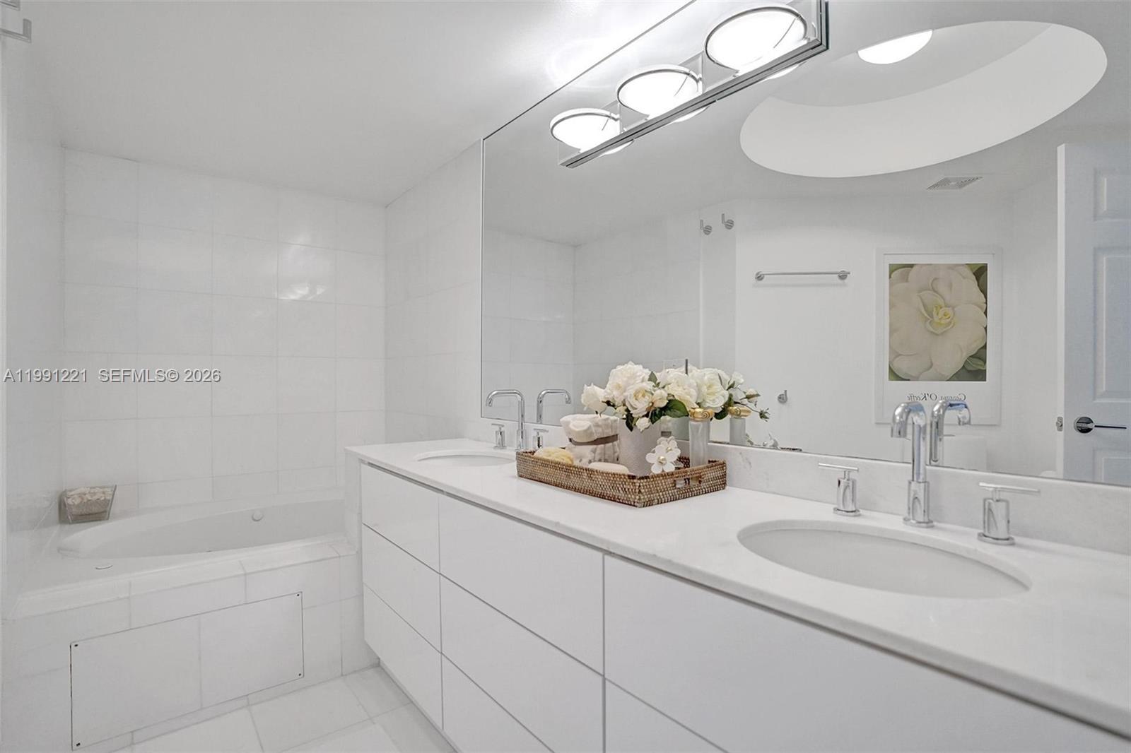 6301 Collins Ave # 2308