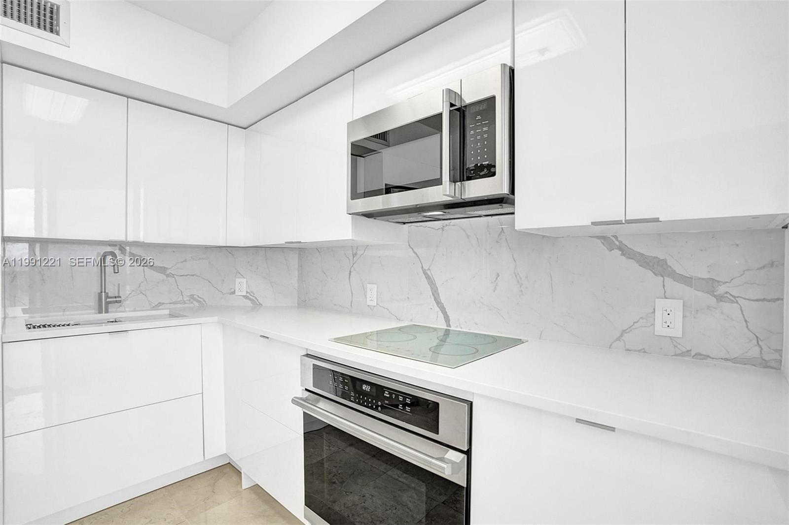 6301 Collins Ave # 2308
