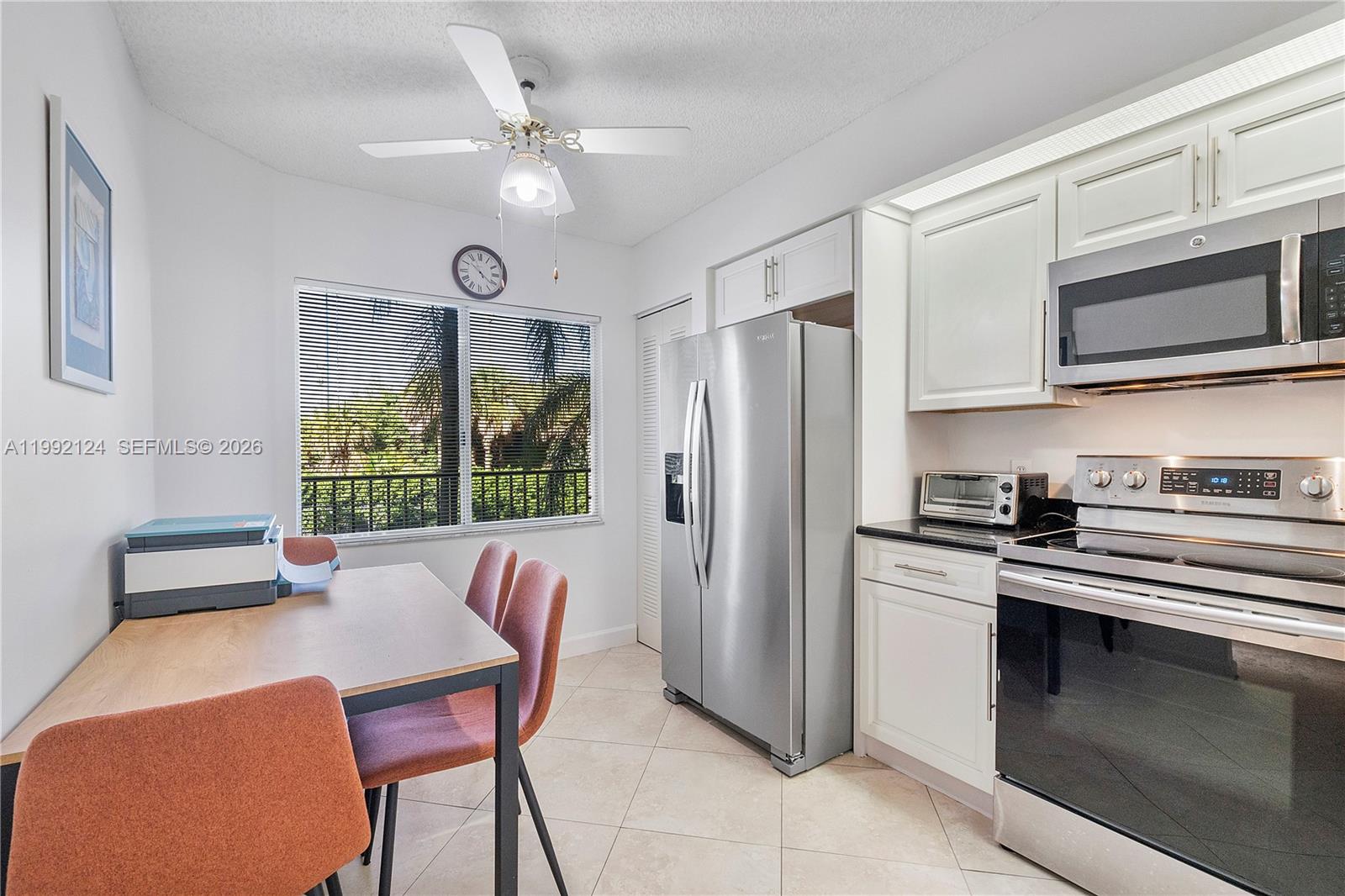 1301 SW 142nd Ave # 203H