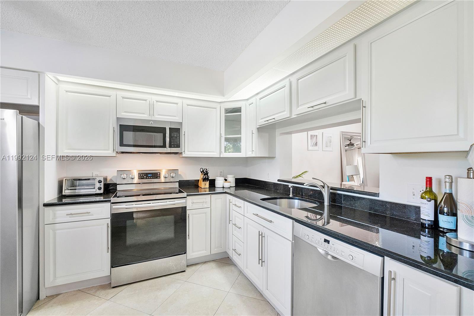 1301 SW 142nd Ave # 203H