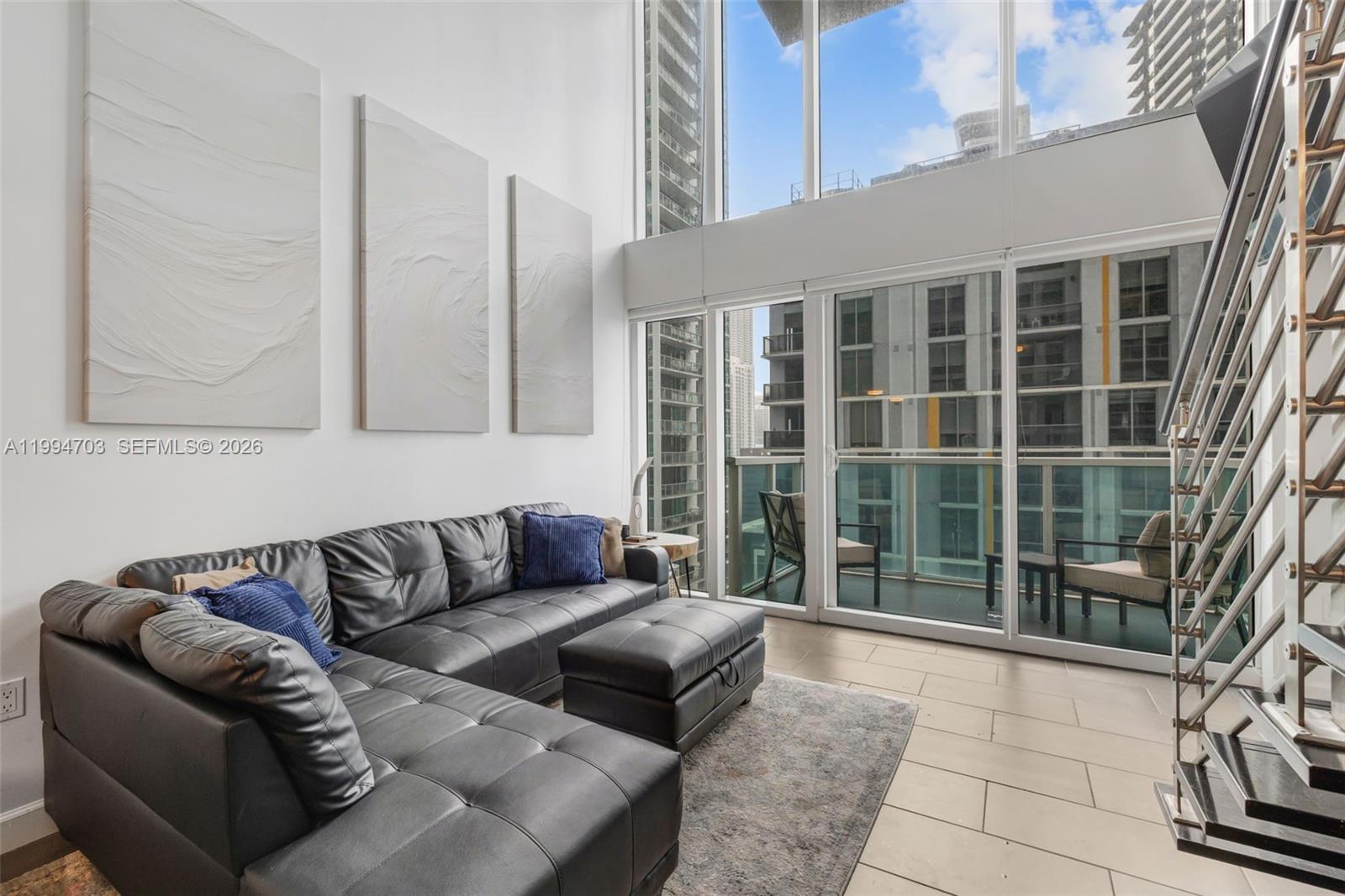 41 SE 5th St # 1306