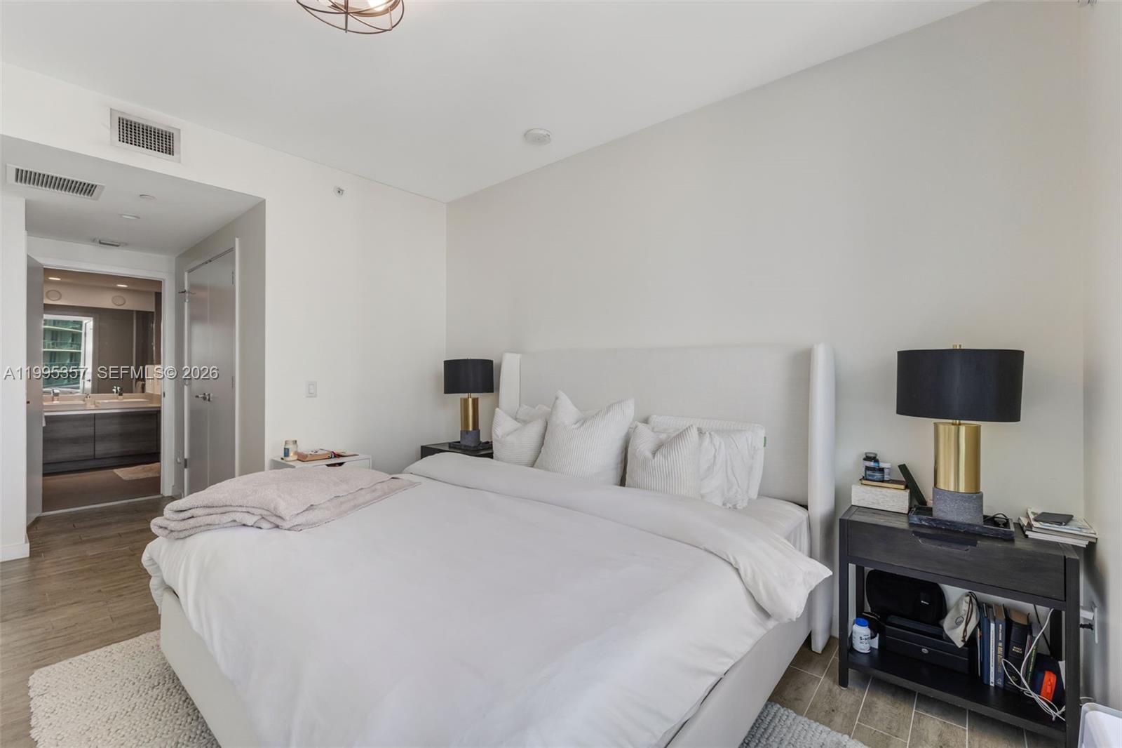 1080 Brickell Ave # 1909