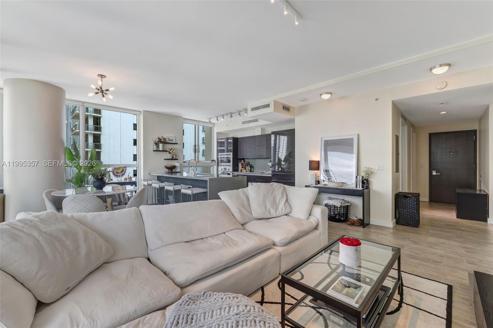 1080 Brickell Ave # 1909