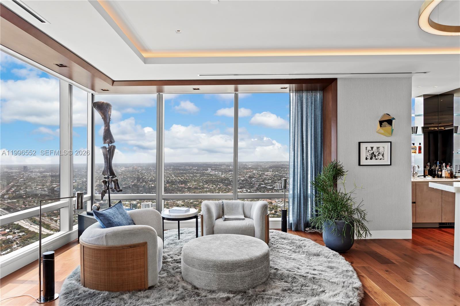 1425 Brickell Ave Unit: PH4BCD