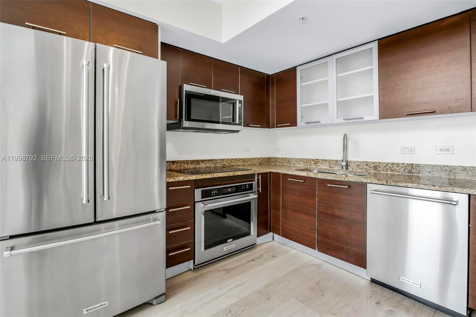41 SE 5th St # 1709