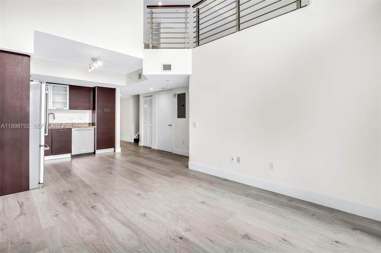 41 SE 5th St # 1709