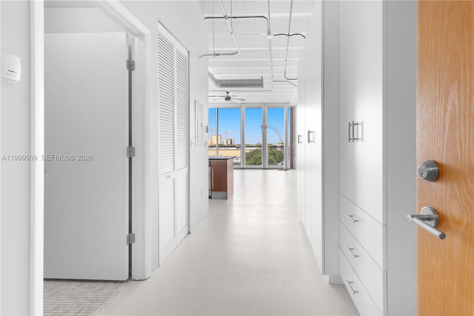 8101 Biscayne Blvd # 414 Unit: R-414